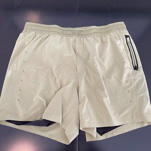 Ten Thousand brand session shorts w/ built in Liner, Olive green. Sz XL